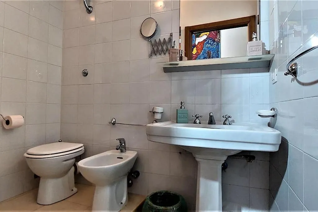 Penthouse Near Central Rome, Free Parking. Rome